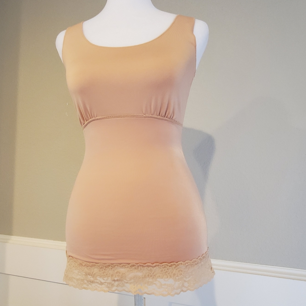 Spanx Shapewear Cami Tank, Nude, Lace Hem, Bust Support, Size Small, New